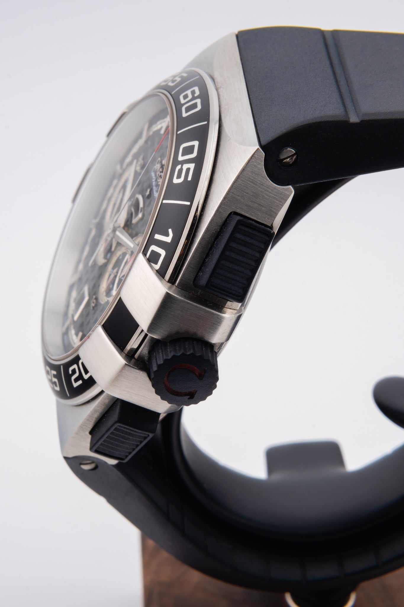 Omega Constellation Double Eagle 121.32.44.52.01.001