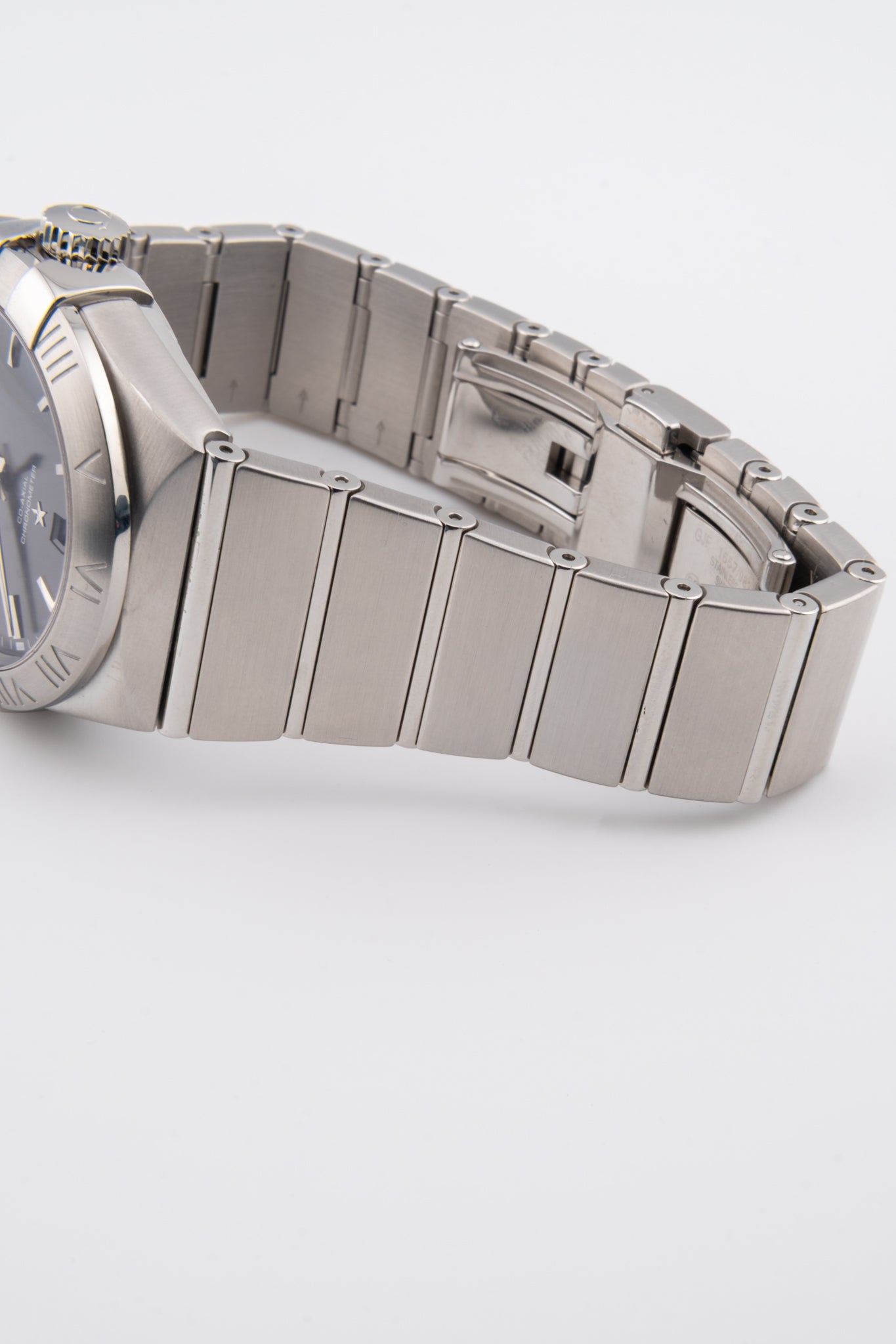 Omega Constellation Da-Date 123.10.38.22.01.001