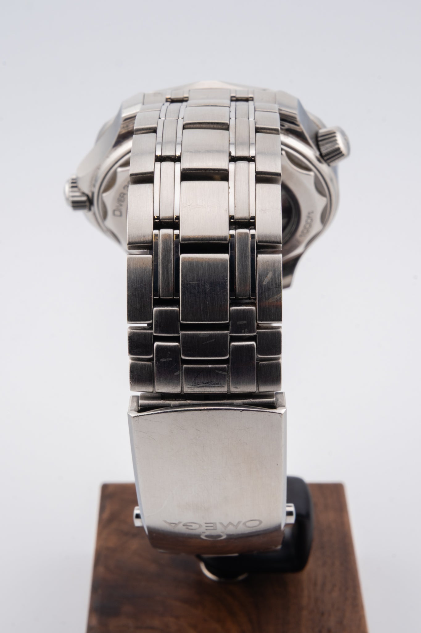 Omega Seamaster Diver 300M 210.30.42.20.03.001