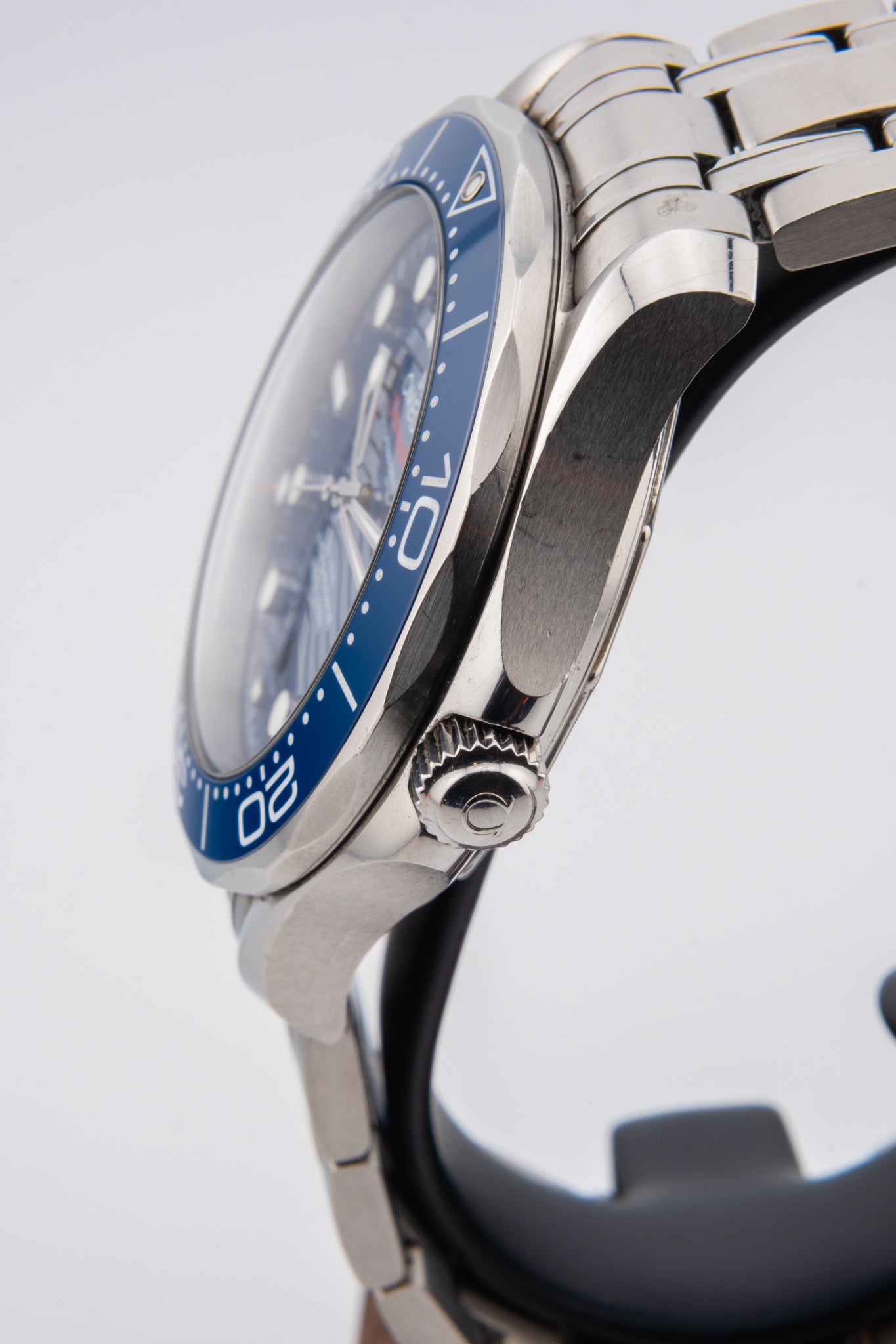 Omega Seamaster Diver 300M 210.30.42.20.03.001