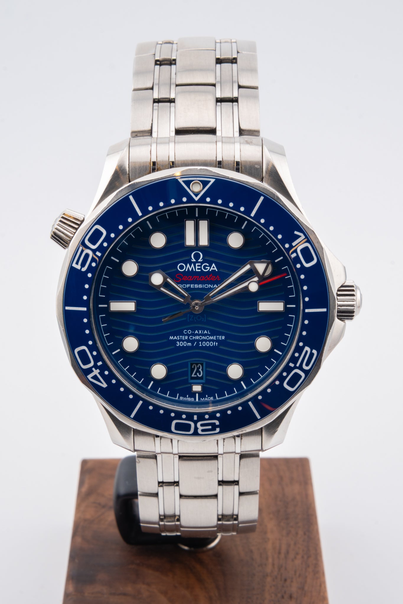 Omega Seamaster Diver 300M 210.30.42.20.03.001